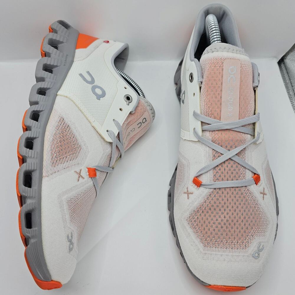 On Cloud X 3 Ivory Alloy Womens 10 UK 8 Running Shoes Cross Training Sneaker - Picture 2 of 12